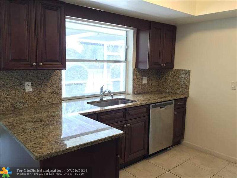 798 Nw 12th Avenue, Boca Raton, FL 33486