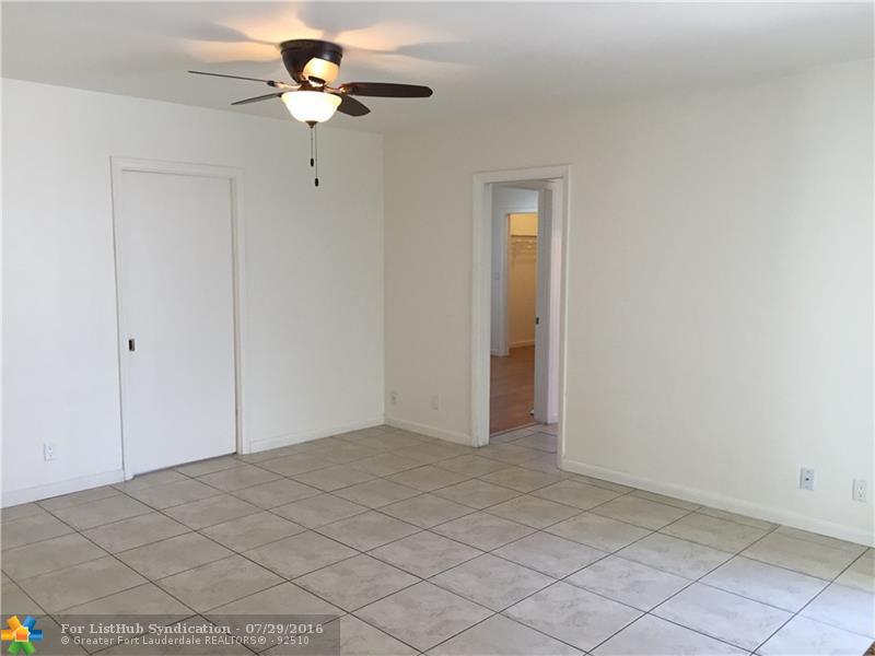 798 Nw 12th Avenue, Boca Raton, FL 33486