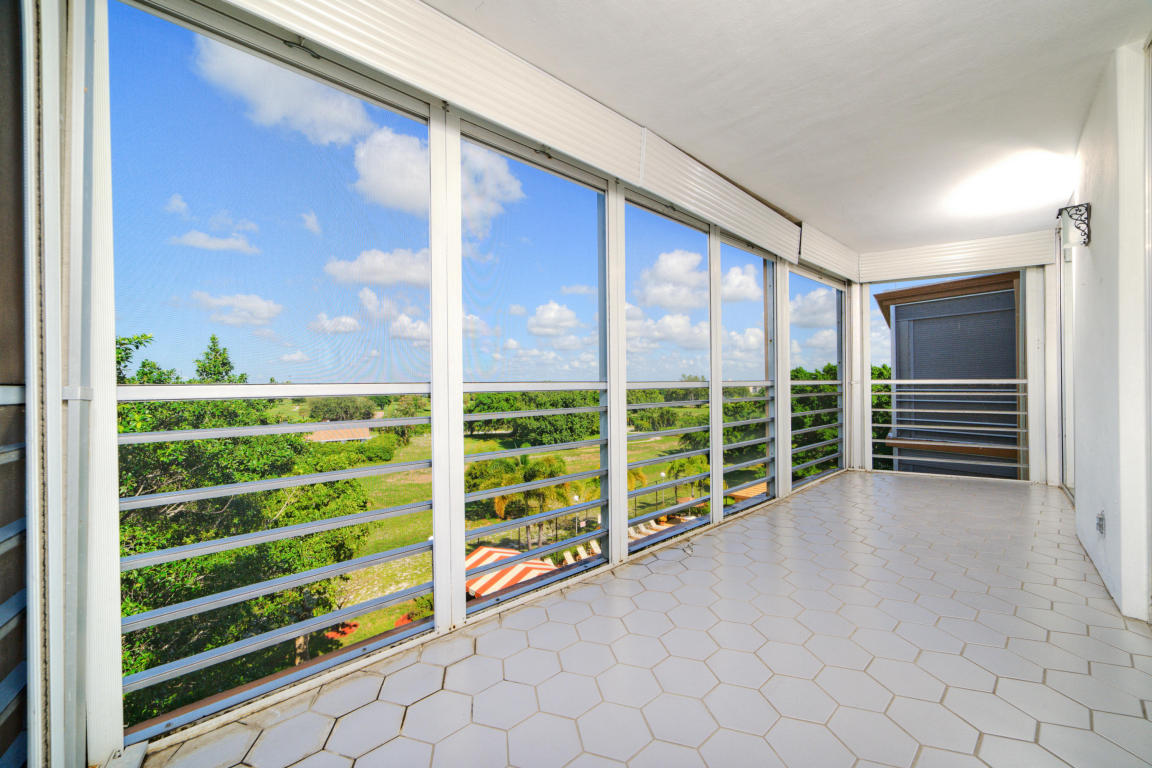 6461 NW 2nd Avenue, Boca Raton, FL 33487
