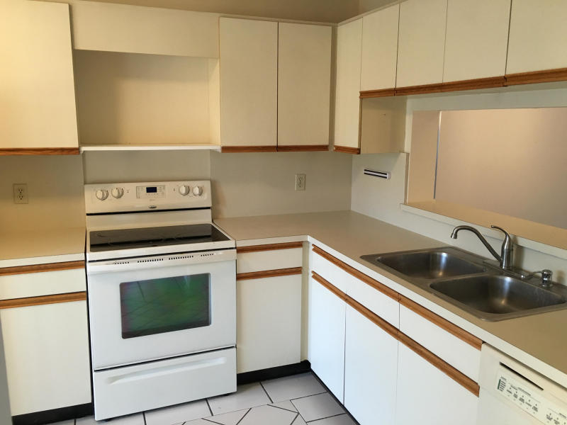 301 Club Circle, Boca Raton, FL 33487