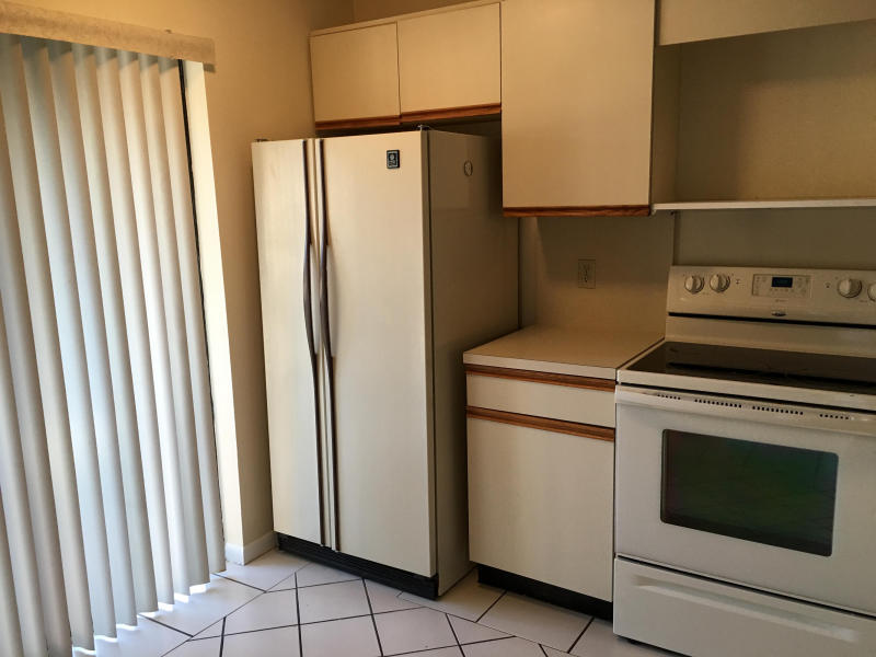 301 Club Circle, Boca Raton, FL 33487