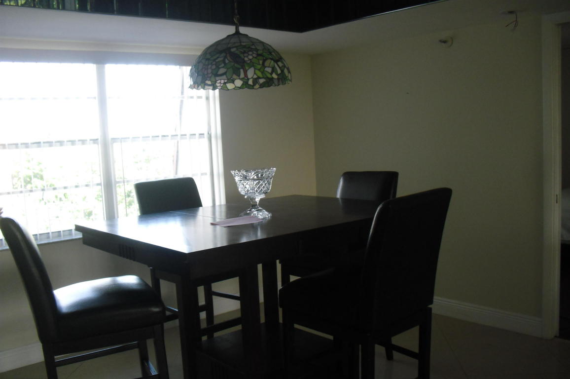 5340 NW 2nd Avenue, Boca Raton, FL 33487