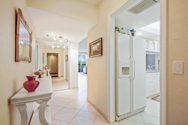 4748 S Ocean Boulevard Unit 301, Highland Beach, FL 33487