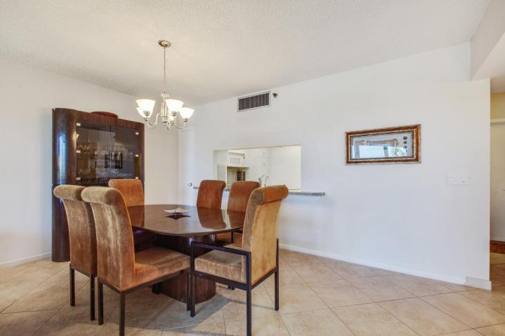 4748 S Ocean Boulevard Unit 301, Highland Beach, FL 33487
