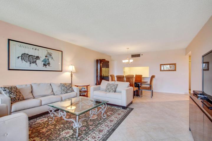 4748 S Ocean Boulevard Unit 301, Highland Beach, FL 33487