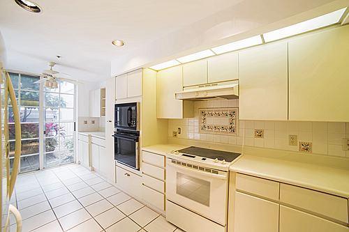 17047 Boca Club Boulevard, Boca Raton, FL 33487