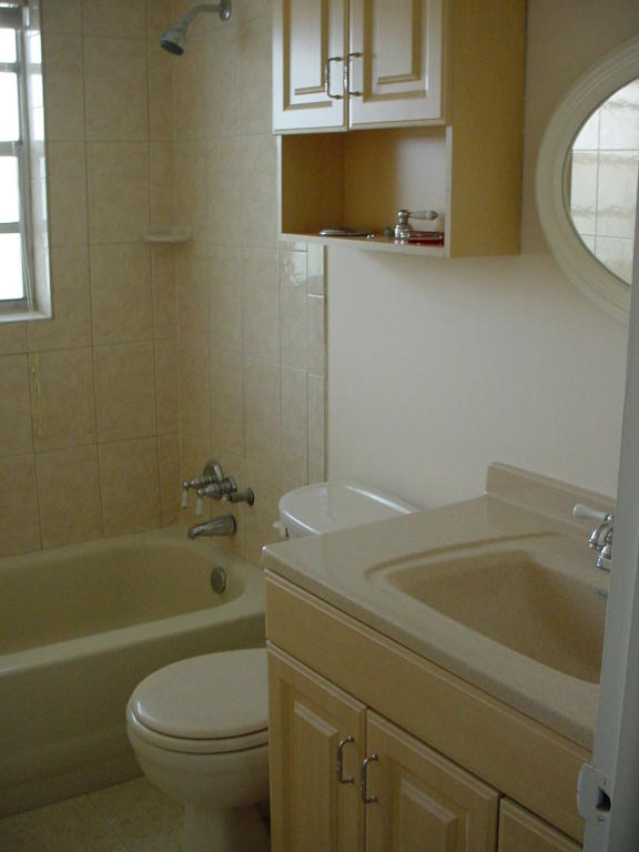 5401 NW 2nd Avenue, Boca Raton, FL 33487