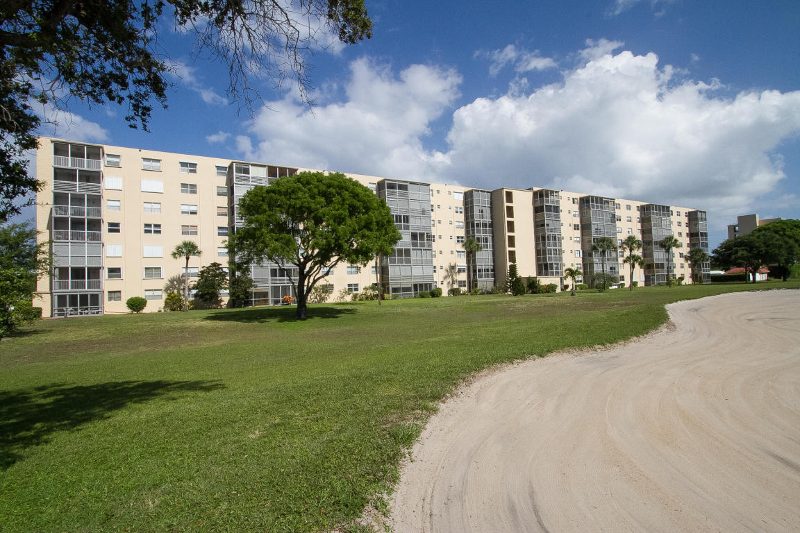 6161 NW 2nd Avenue NW, Boca Raton, FL 33487