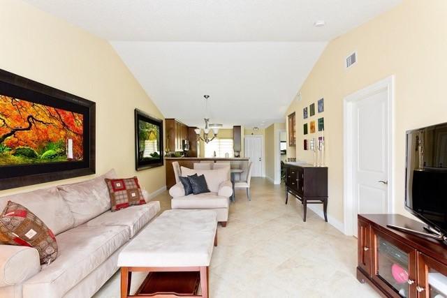 5200 E Club Circle, Boca Raton, FL 33487