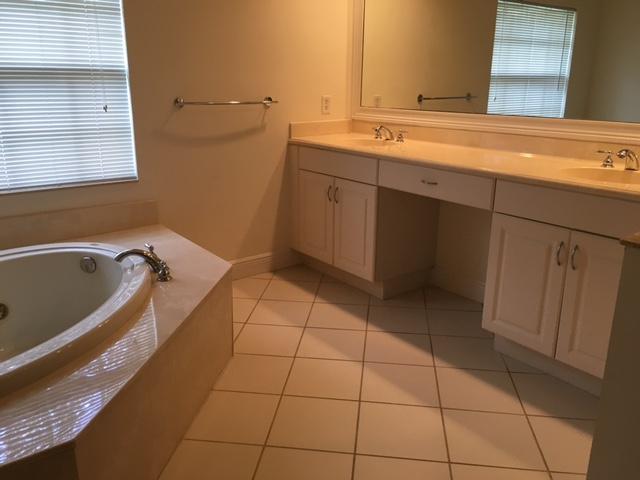 5720 NE Verde Circle, Boca Raton, FL 33487