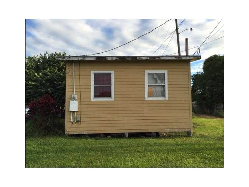 110 Southwest 2nd Ave, South Bay, FL 33493