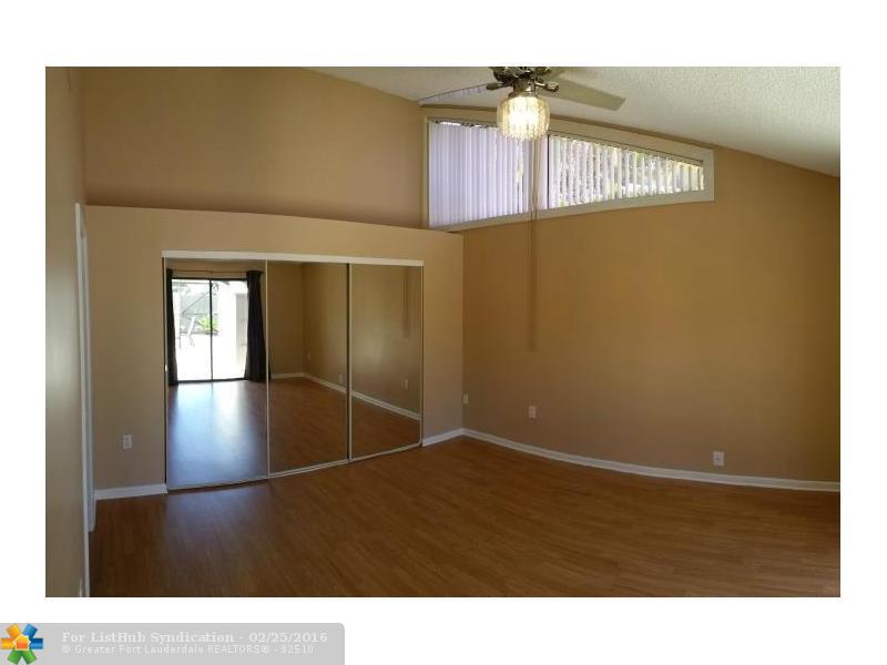 9951 Boca Gardens Trl B, Boca Raton, FL 33496