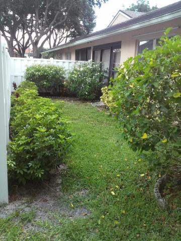 8633 Jasmine Way, Boca Raton, FL 33496