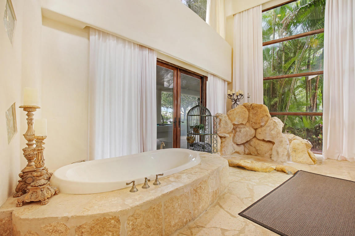 5852 NW 26th Court, Boca Raton, FL 33496