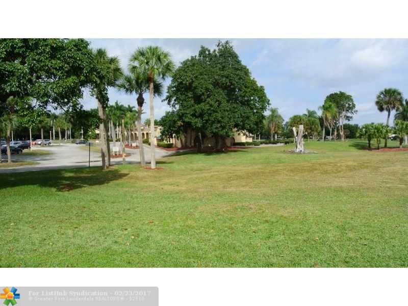 19621 Back Nine Dr, Boca Raton, FL 33498