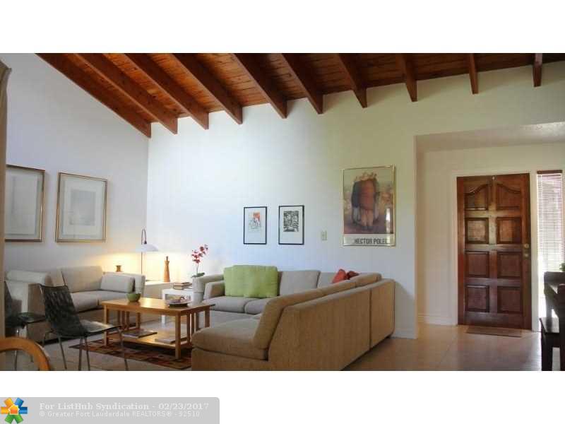 19621 Back Nine Dr, Boca Raton, FL 33498