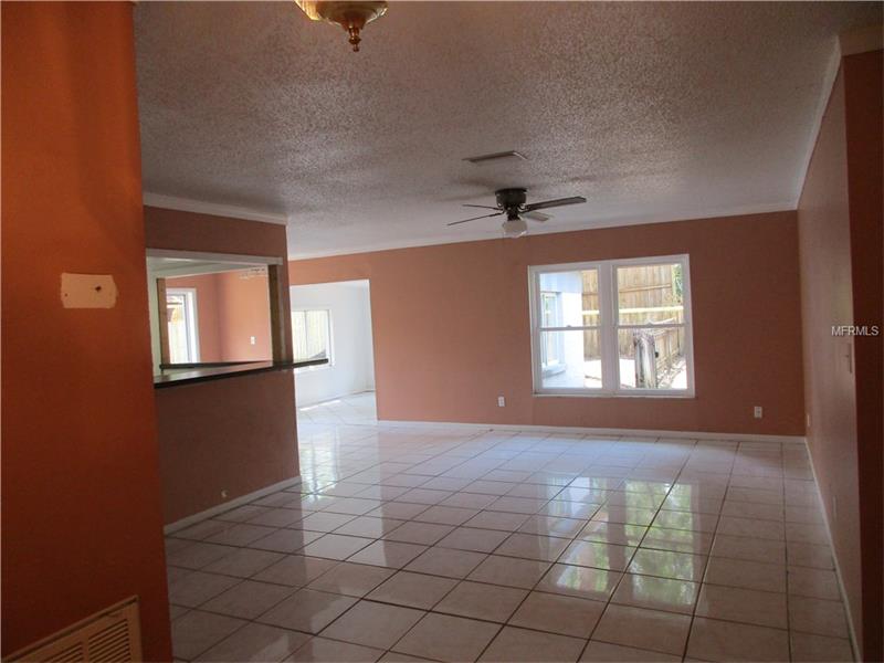 718 FOREST HILLS DRIVE, Brandon, FL 33510