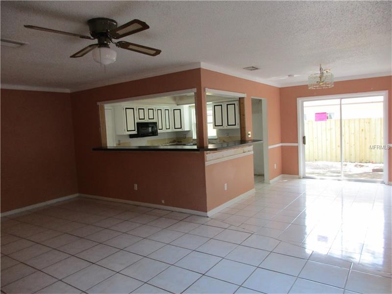 718 FOREST HILLS DRIVE, Brandon, FL 33510