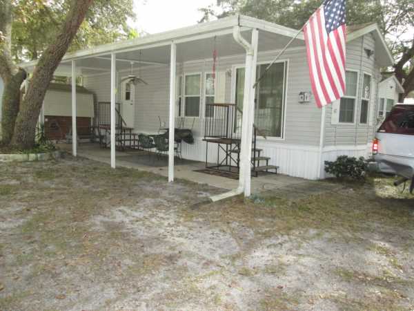 Red Oaks Carefree RV Resort5551 SW 18th Terrace Bushnell, FL 33513