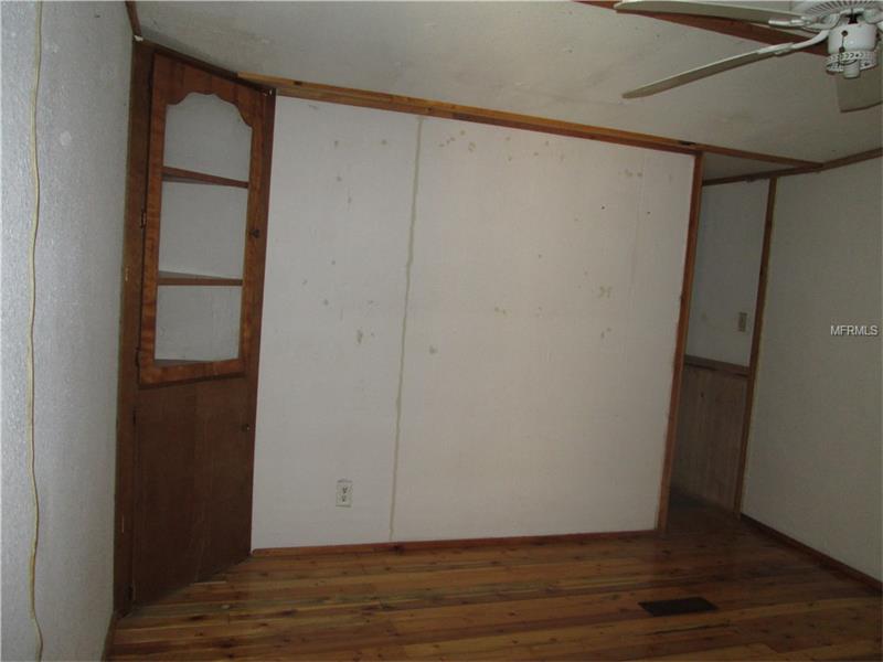 8415 CR 647, Bushnell, FL 33513