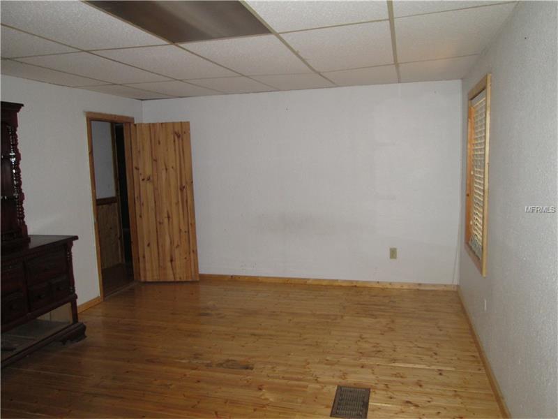 8415 CR 647, Bushnell, FL 33513