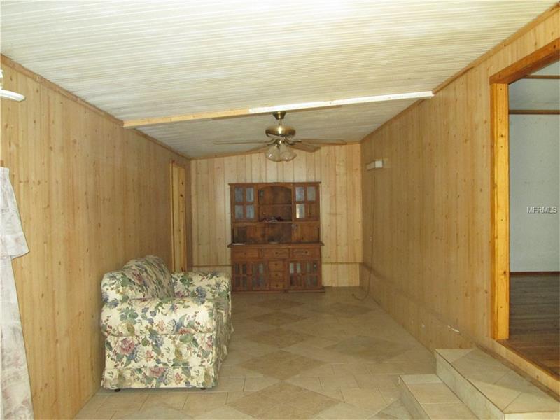 8415 CR 647, Bushnell, FL 33513