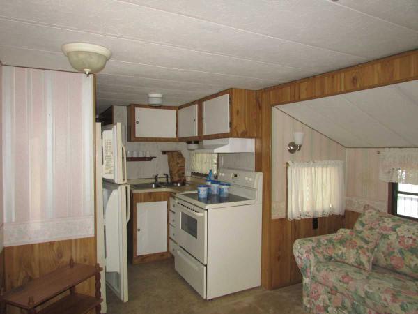 18005 HWY 301