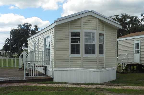 Blue Jay Carefree Community38511 Wilds Road Dade City, FL 33525