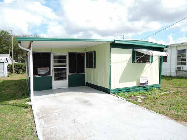 Blue Jay Carefree Community38511 Wilds Road Dade City, FL 33525