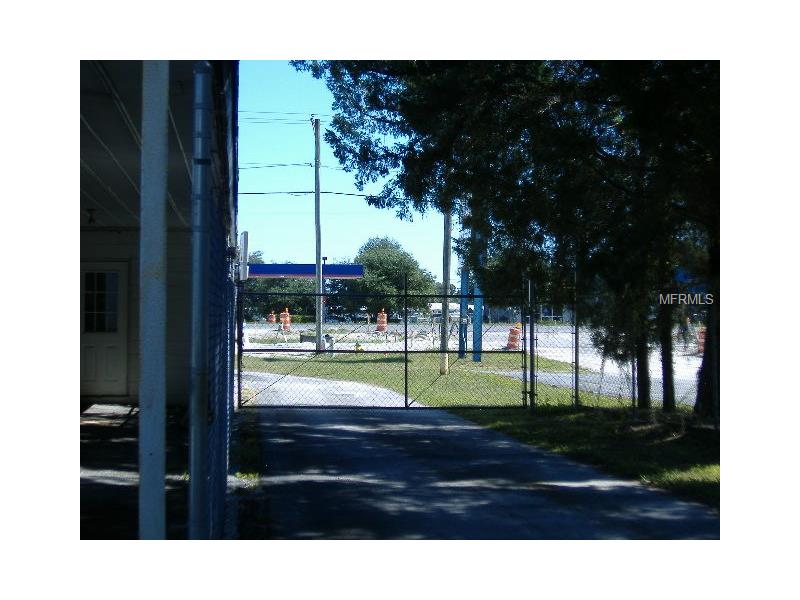 Dade City, FL 33525