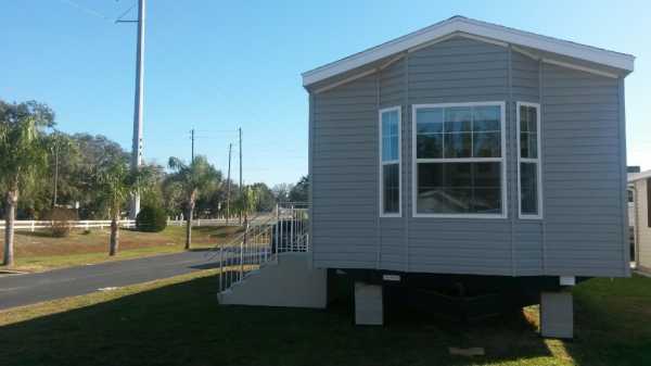 Waters Edge Carefree RV Resort39146 Otis Allen Road Zephyrhills, FL 33540