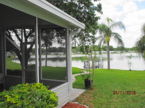 Forest Lake EstatesLOT 185 LAKE FRONT HOMEZephyrhills, FL 33540