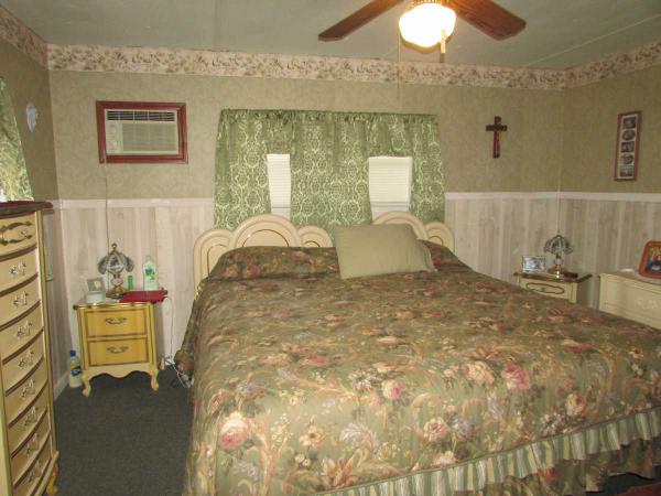 Florida Villas Mobile Home Park 37941 PONCON CIRCLEZephyrhills, FL 33541