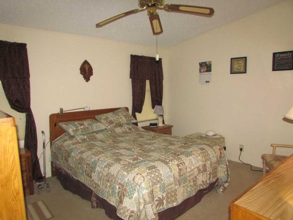 Arbor Oaks Mobile Home Park36404 CENTURY DR.Zephyrhills, FL 33541