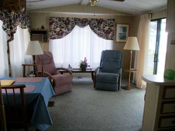 Rainbow Village Carefree RV Resort37545 Daybright Lane Zephyrhills, FL 33541