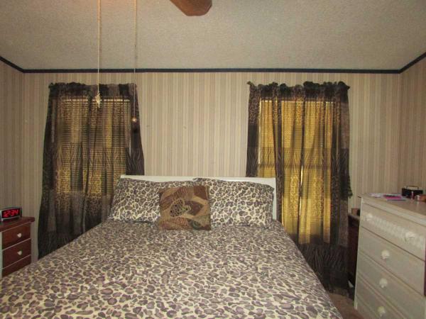 Sunnyside Mobile Home Park 36709 ROUND ABOUT LANEZephyrhills, FL 33541
