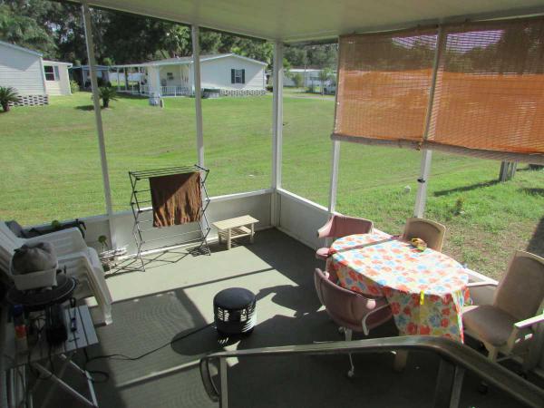 Sunnyside Mobile Home Park 36709 ROUND ABOUT LANEZephyrhills, FL 33541