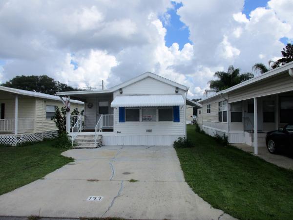 197 Orange Blossom Dr ,FL, Zephyrhills, 33541