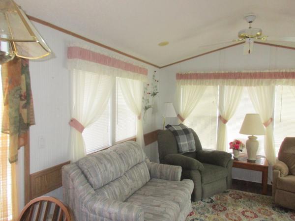 197 Orange Blossom Dr ,FL, Zephyrhills, 33541