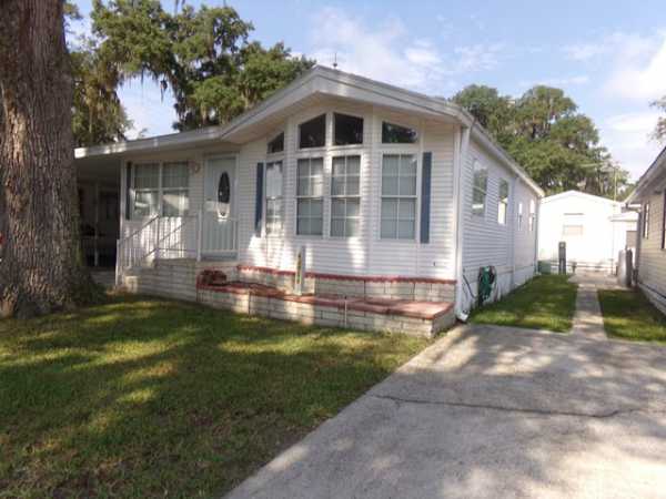 Southern Charm Carefree Community37811 Chancey Road Zephyrhills, FL 33541