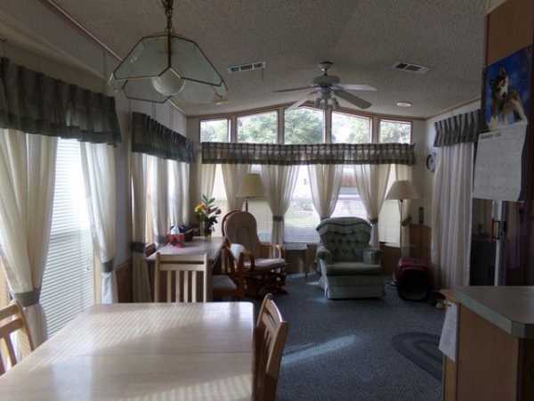 Southern Charm Carefree Community37811 Chancey Road Zephyrhills, FL 33541
