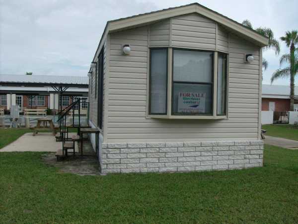 Glen Haven Carefree Community37251 Chancey Road Zephyrhills, FL 33541