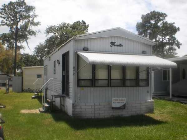 Sweetwater Carefree Community37647 Chancey Road Zephyrhills, FL 33541