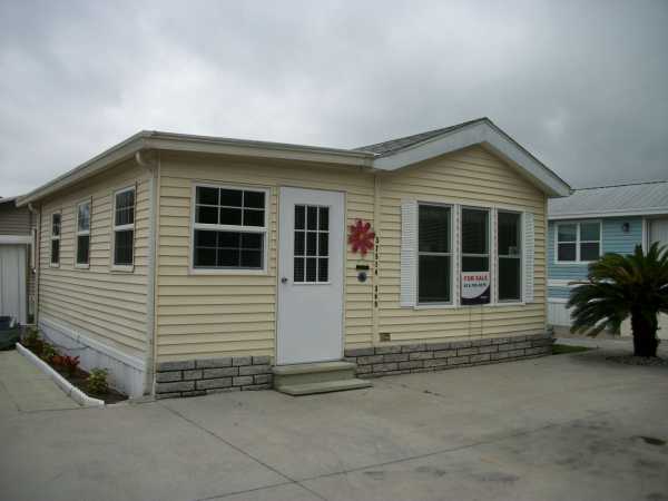 Rainbow Village Carefree RV Resort37514 Hopper Lane Zephyrhills, FL 33541