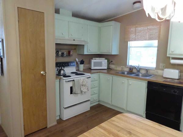 Tropical Acres Estates37651 Oakridge LaneZephyrhills, FL 33541