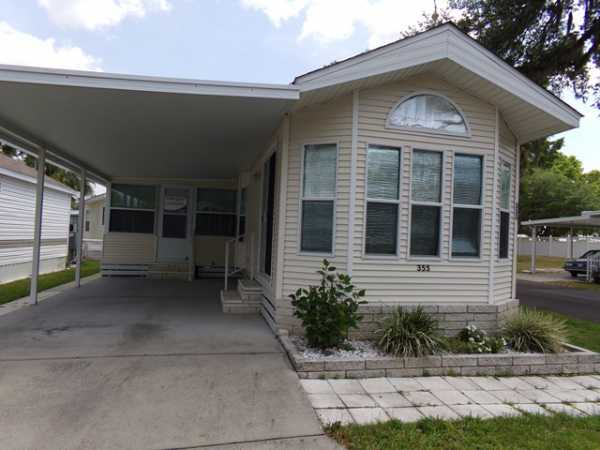 Southern Charm Carefree Community37811 Chancey Road Zephyrhills, FL 33541