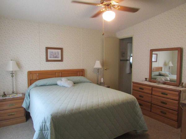 Arbor Oaks Mobile Home Park36249 CENTURY DR.Zephyrhills, FL 33541
