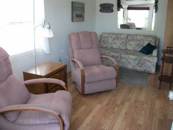 Rainbow Village Carefree RV Resort37543 Daybright Lane Zephyrhills, FL 33541