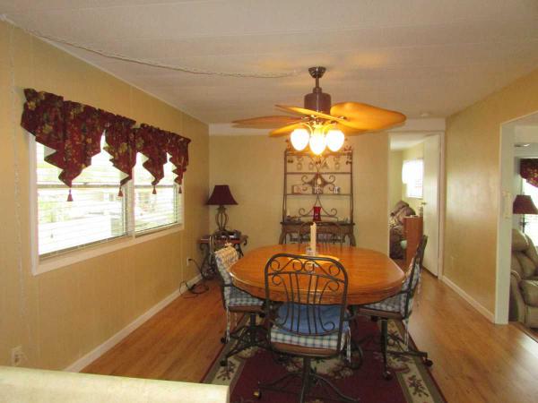 Florida Villas Mobile Home Park 37961 POONCAN CIRCLEZephyrhills, FL 33542