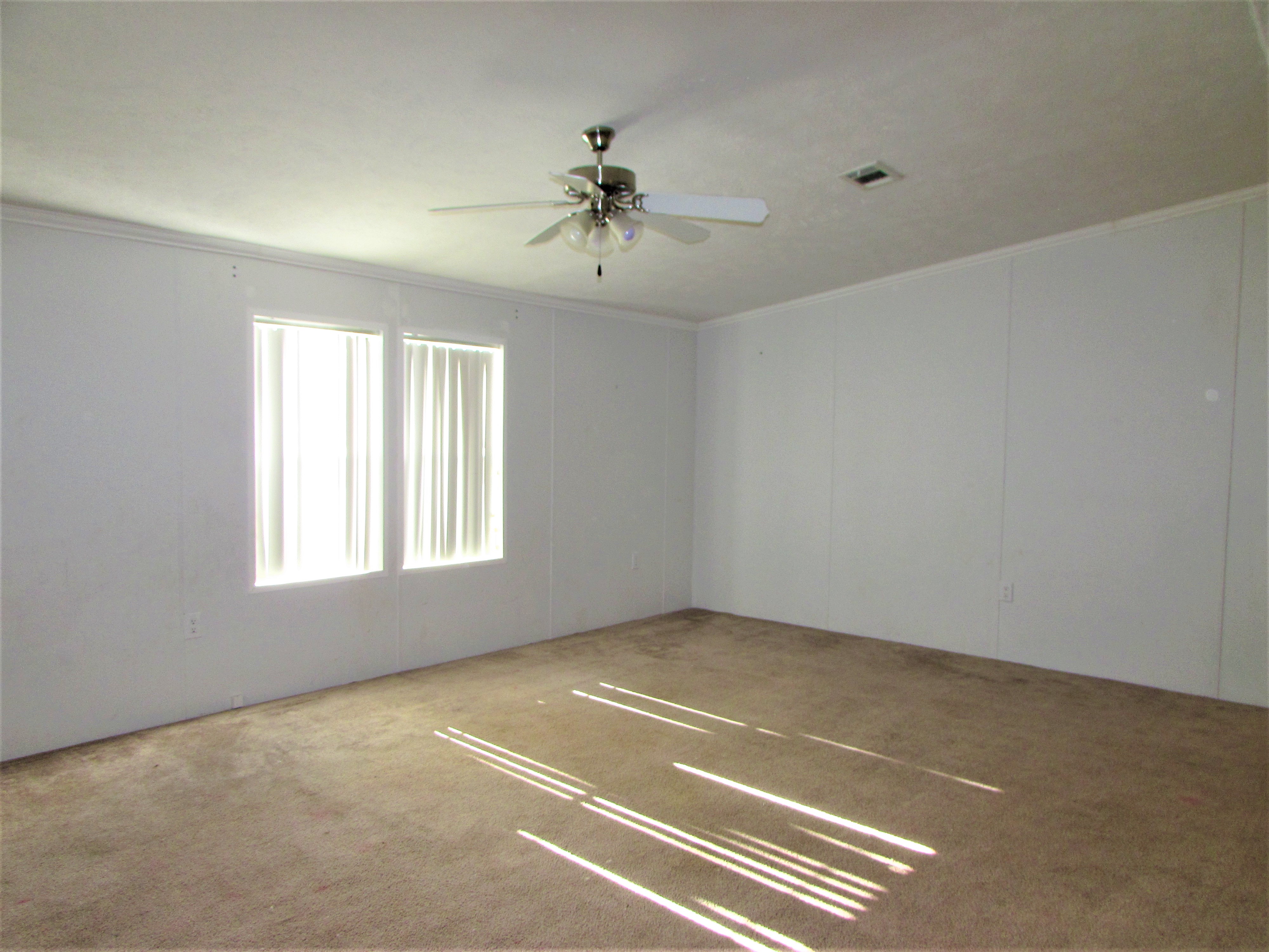 6130 Ridgeway Drive, Zephyrhills, FL 33542